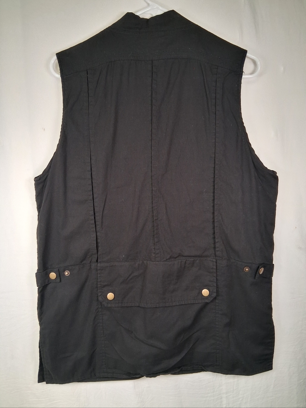 PROMARTER Men's Black Multi-Pocket Utility Vest by - Picture 15 of 15